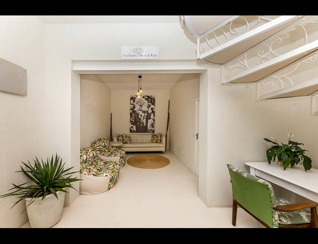 3 BEDROOM FULL FLOOR TO LET IN OVERKLOOF
